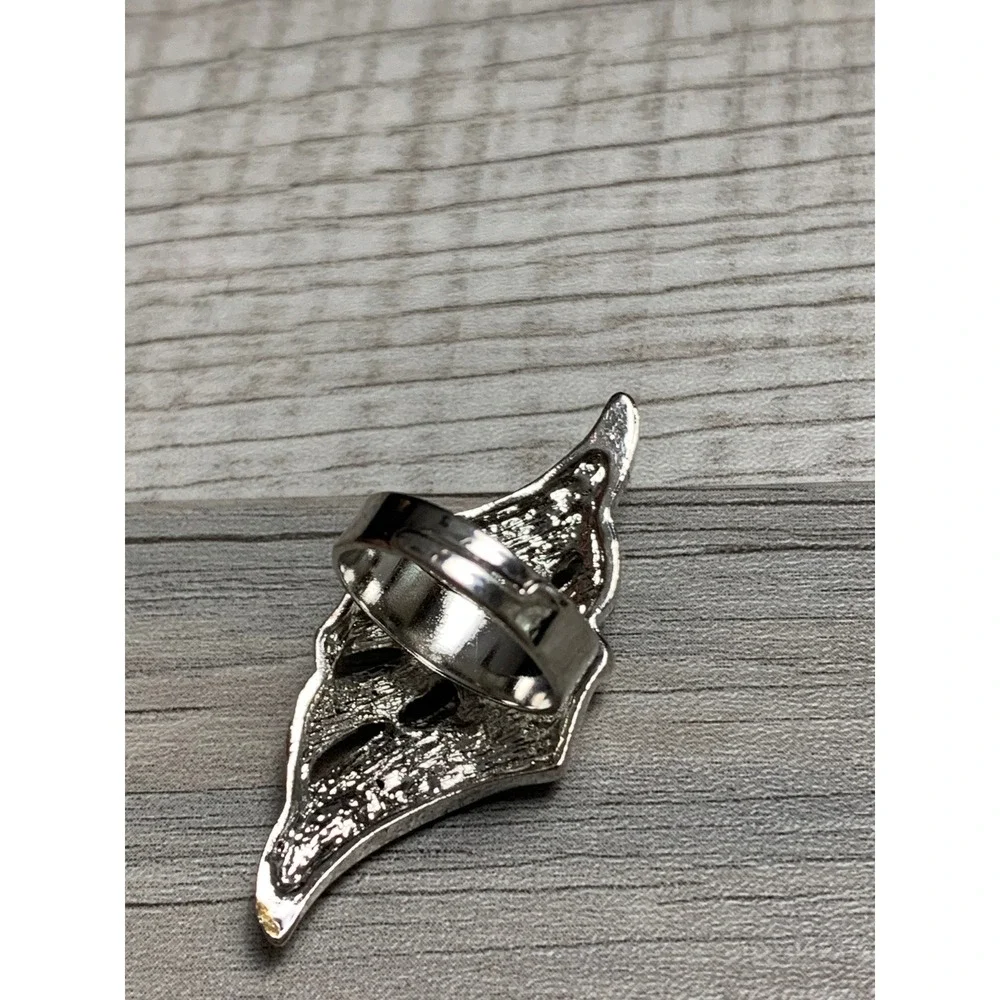 Silver Tone Black and Clear Rhinestone Shield Cocktail Ring Size 5.25